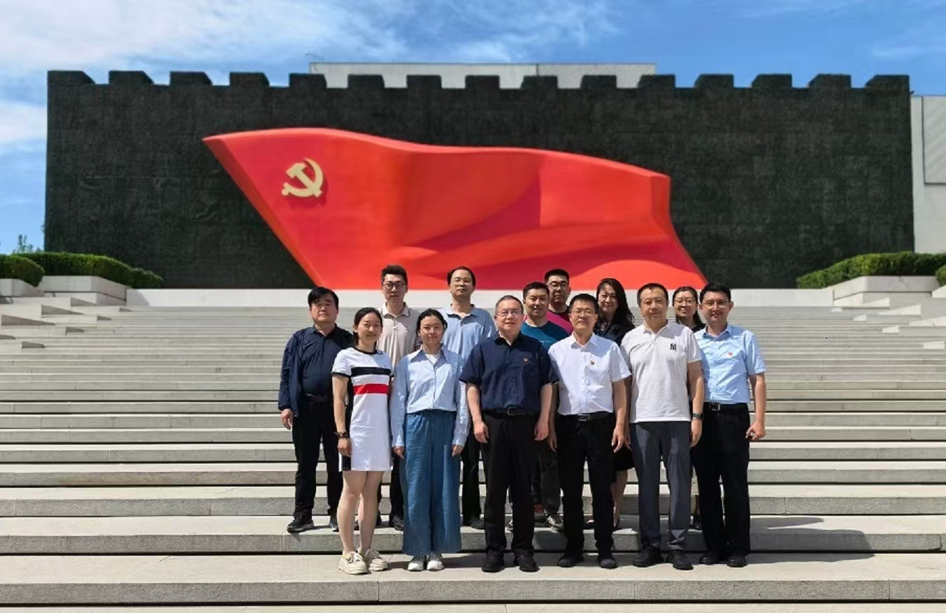 铭记党史　砥砺前行