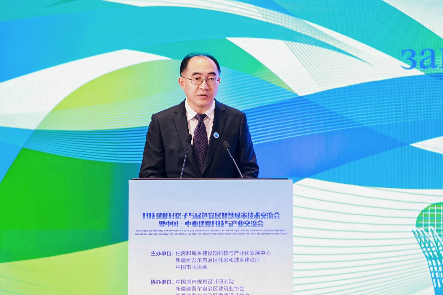 住房城乡建设部副部长李晓龙.jpg 住房城乡建设部副部长李晓龙.jpg